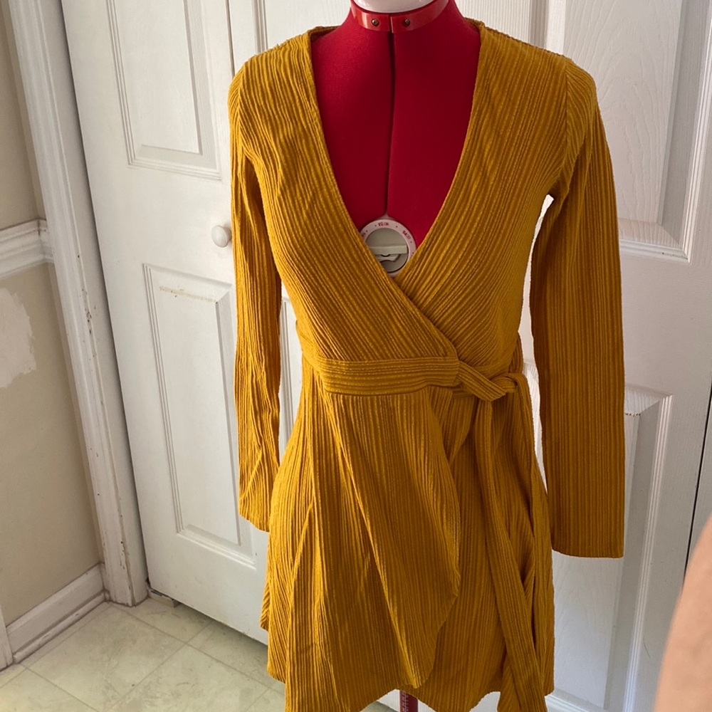 Forever 21 wrap dress